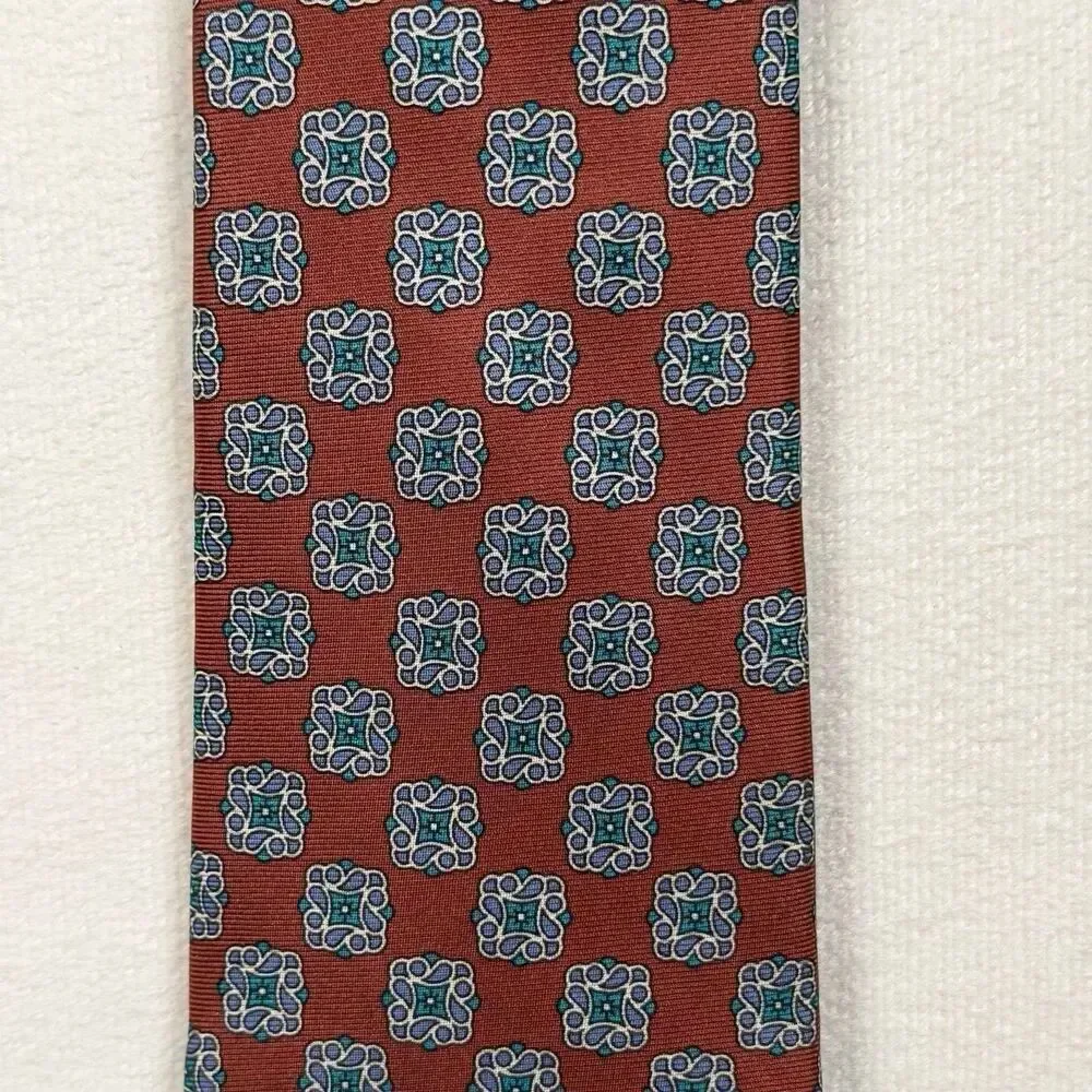 Christian Dior Silk Tie Red Blue Geometric Medallion Made USA Italy Classic 3.5